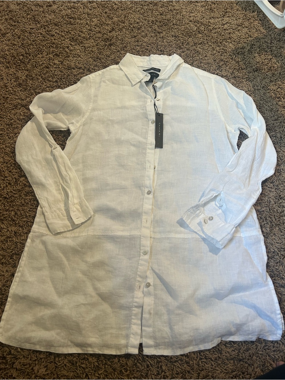 NWT Tahari Button Down Tunic Top Size S 100% Linen Roll Tab Long Sleeve